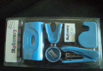 【本工厂自主生产订书机、打孔器、起订器、卷笔刀等系列文具产品】价格_厂家_图片 -