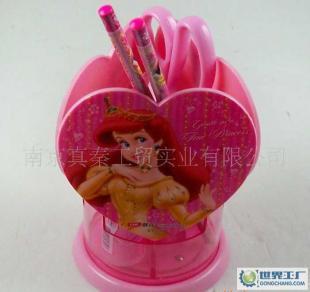 凯福泰百货,批发正版迪士尼卡通笔筒,儿童学习文具P5976-X_办公、文教_世界工厂网中国产品信息库